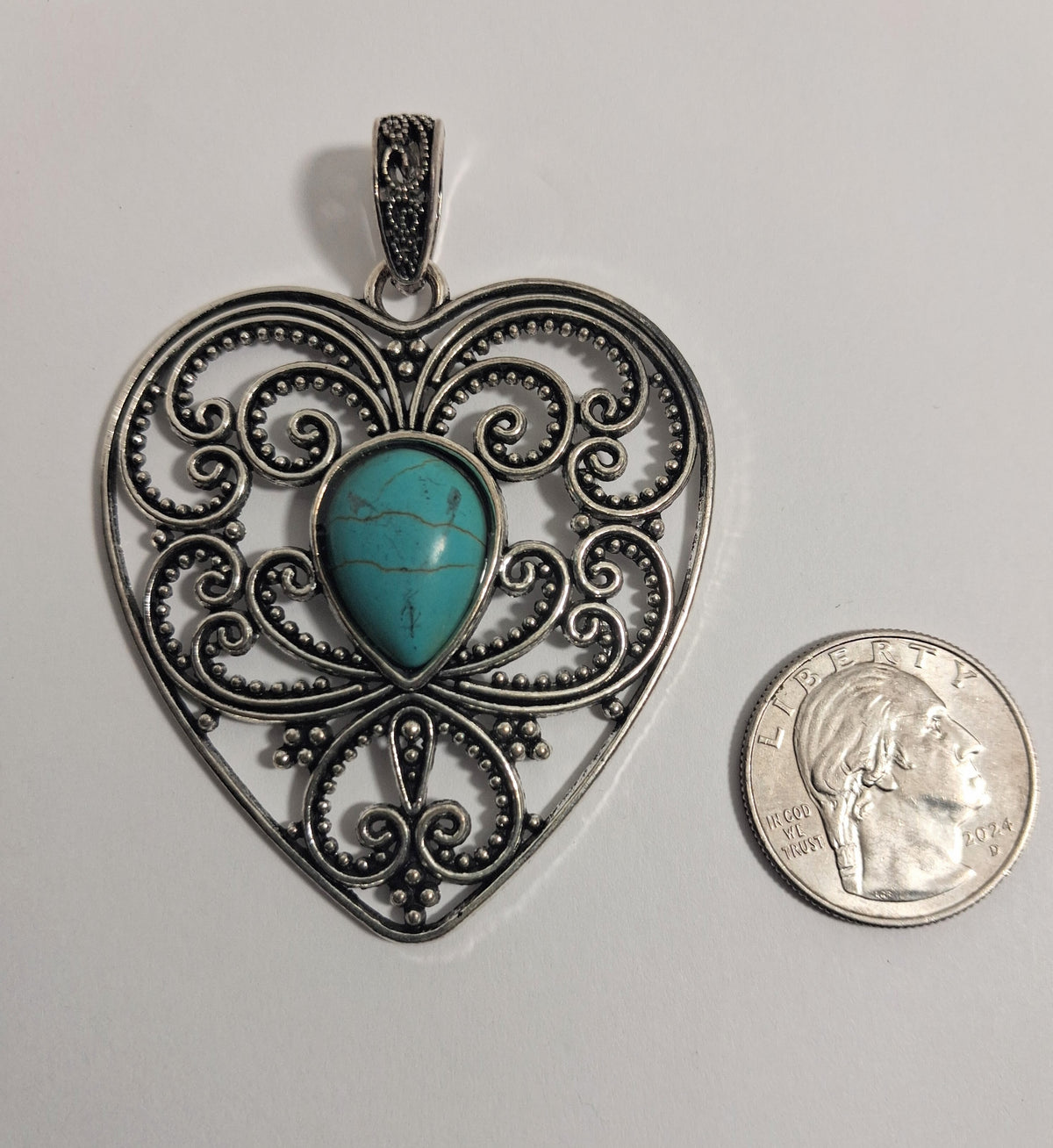 Pendant Heart with Turquoise Color Stone in Center