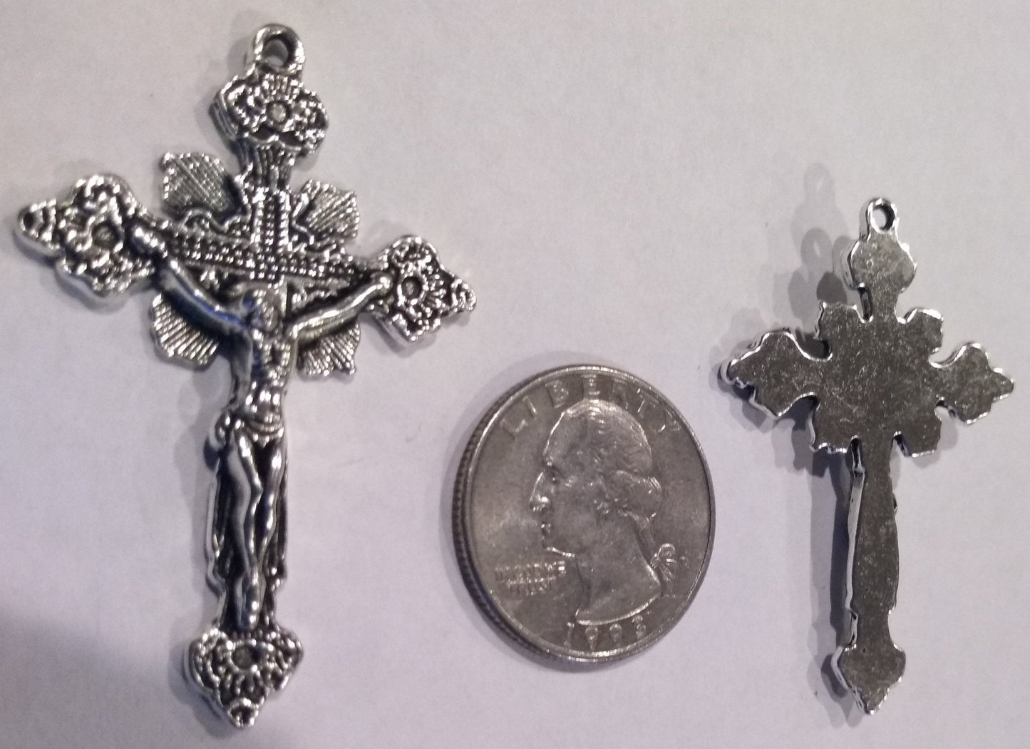 Crucifix Crosses Pewter Silver (3 Pieces) - Krafts and Beads