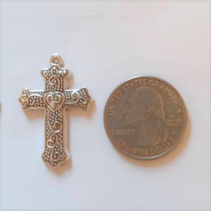 Crosses with Heart in the Center (5 Pieces)