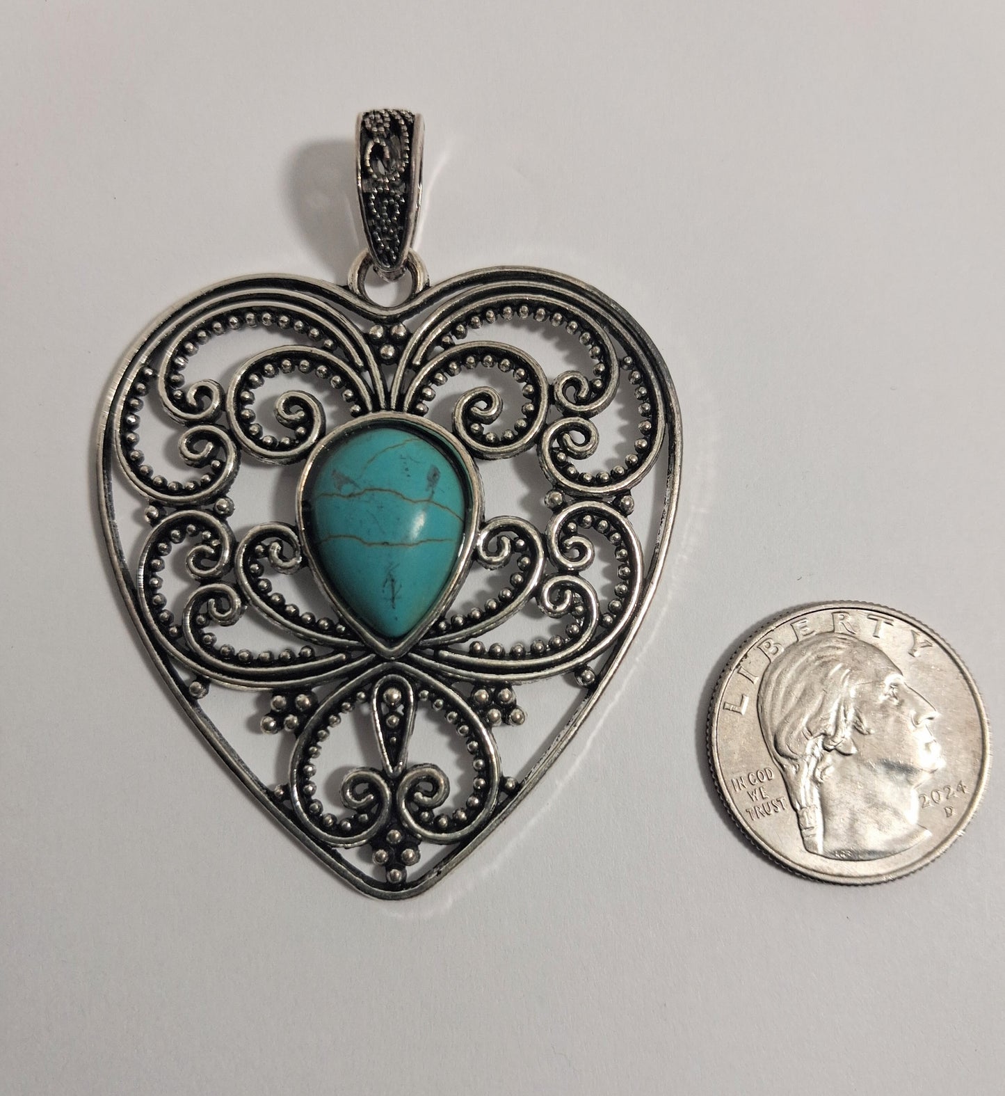 Pendant Heart with Turquoise Color Stone in Center